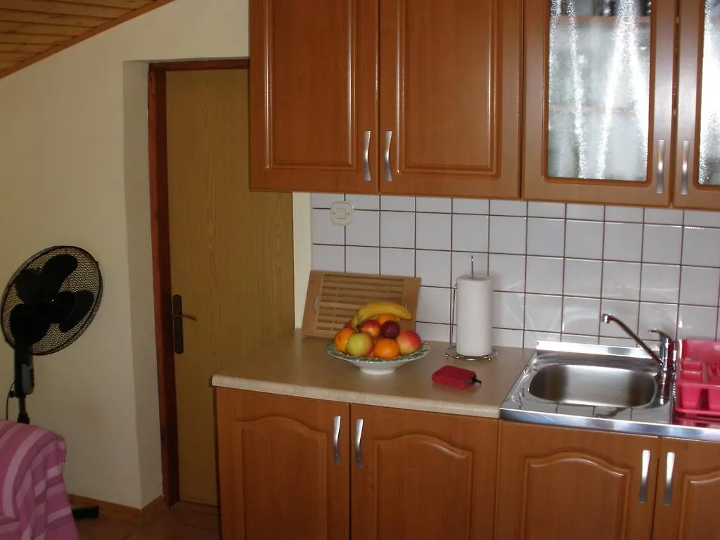 Apartament Corry 1 Ravni